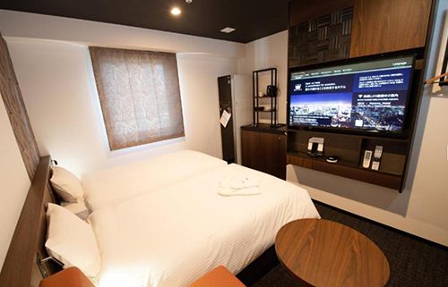 Henn na Hotel Akasaka Twin Room - LG Styler