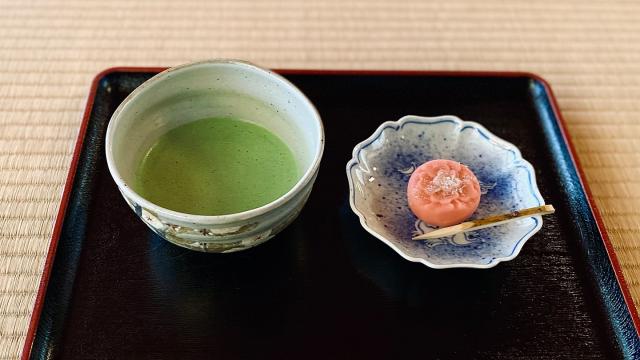 <small>Japanese Tea Ceremony Experience</small>