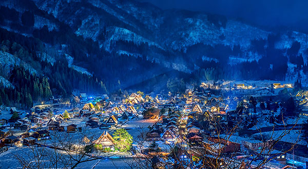 Shirakawago - Japan’s Most Spectacular Views