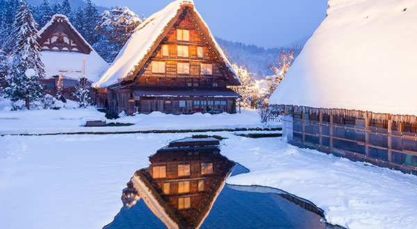 Shirakawago - Japan’s Most Spectacular Views